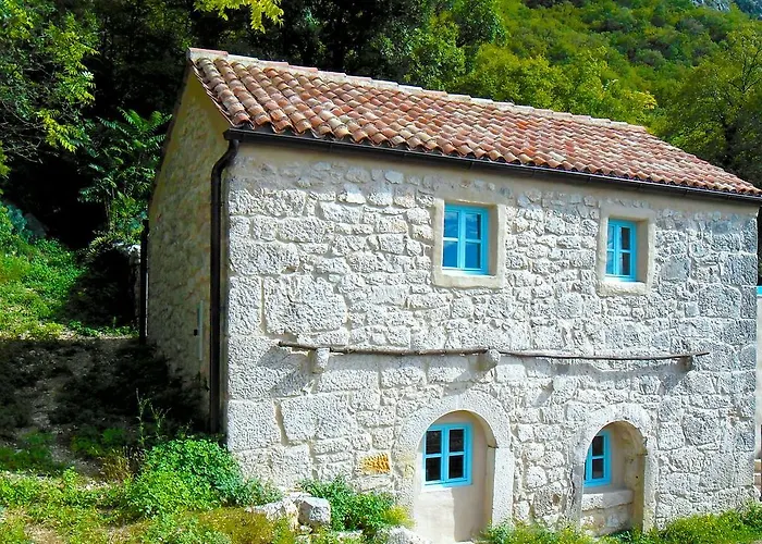 Mirossi Alba Casa de Férias